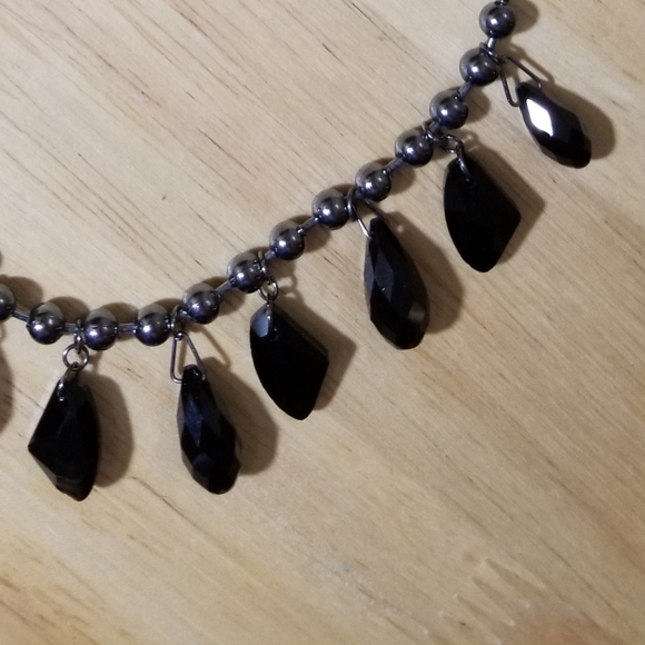 Faceted Black Glass Teardrop Necklace - Picture 5 of 6